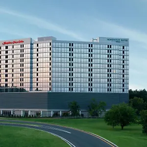 Hotel Homewood By Hilton Glenpointe, Teaneck